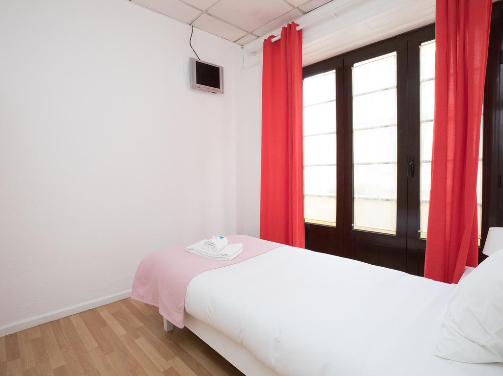 Peters Guesthouse Aveiro Extérieur photo