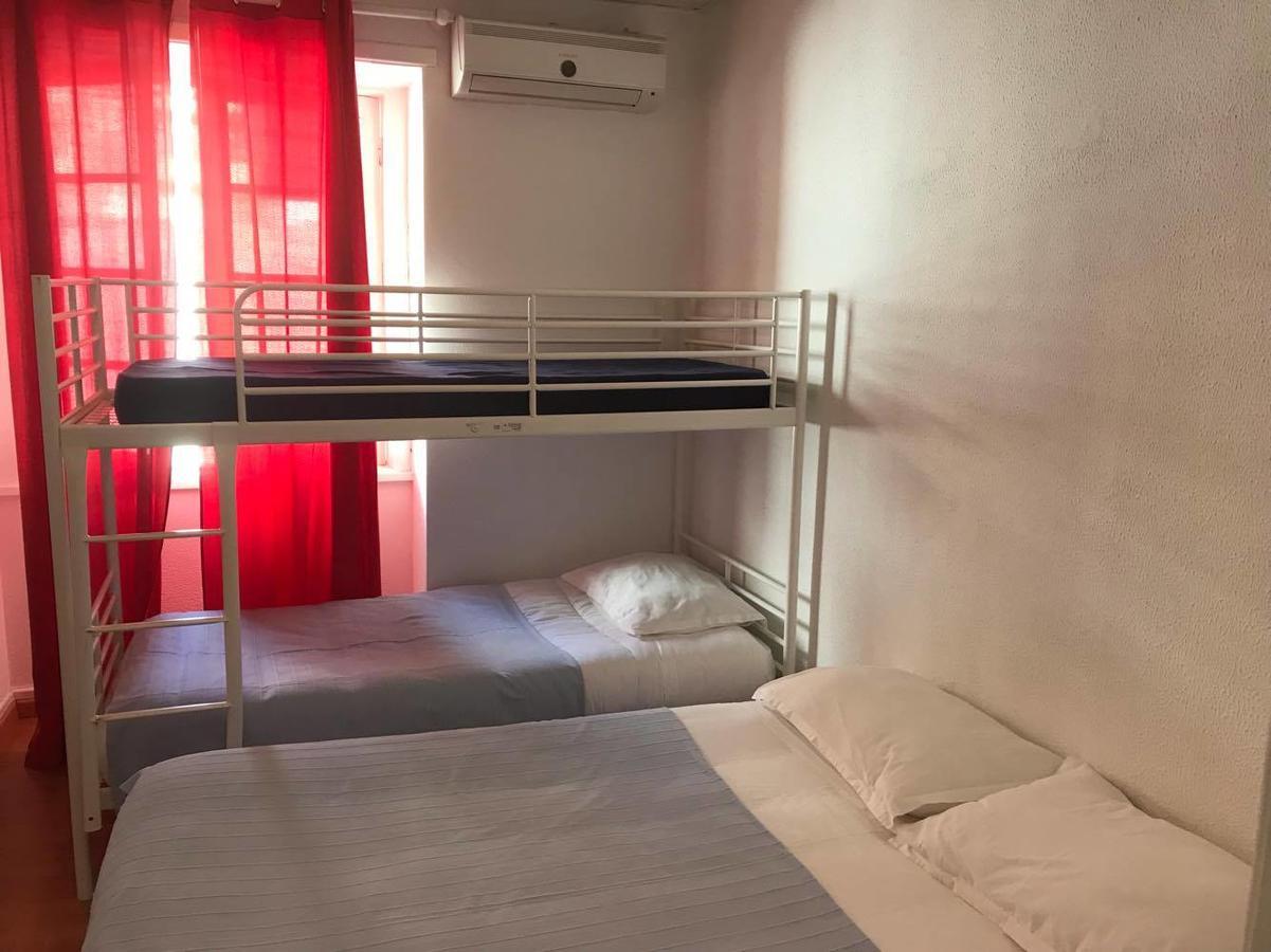Peters Guesthouse Aveiro Extérieur photo
